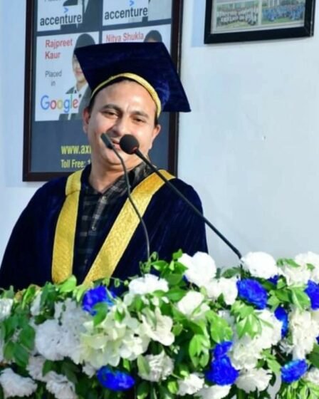 rakesh_sidana_at_convocation_guest_speaker_this