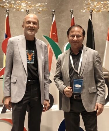 Indiaspora organised Global AI Summit, pic with MR Rangaswamy